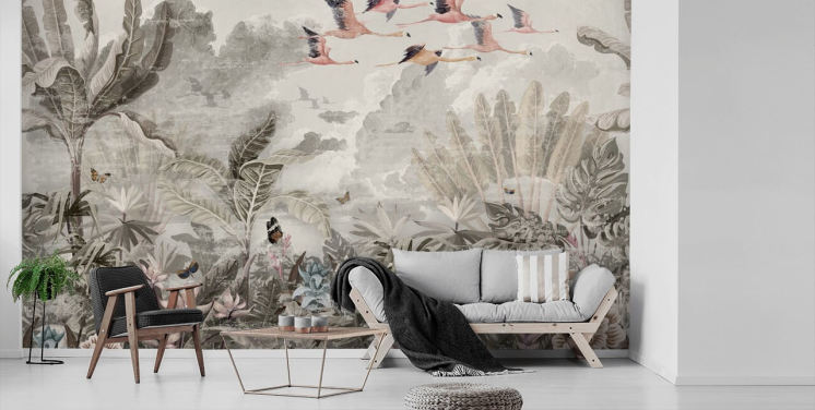Dämpade gröna palmer och djungelträd med ljusrosa blommor och flygande rosa flamingo fåglar tapeter