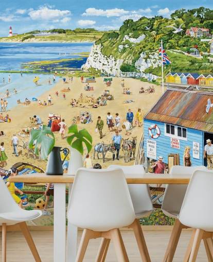 Scène de plage rétro avec une cabane de bateau bleue, du sable doré et une mer bleue Scène de plage rétro avec une cabane de bateau bleue, du sable doré et une mer bleue