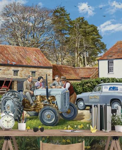 Farverig gård med en grå traktor, gule blomster, kyllinger og border collies Farverig gård med en grå traktor, gule blomster, kyllinger og border collies