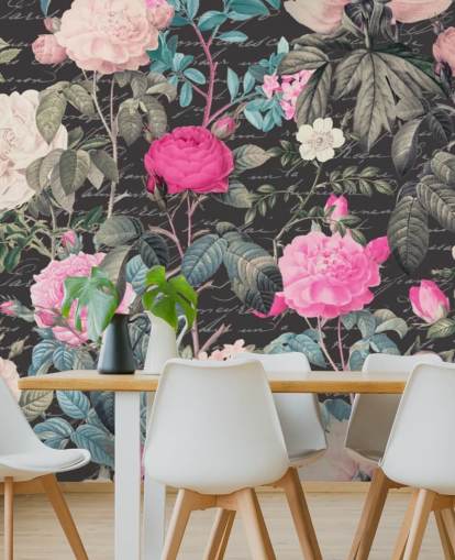 Fundo cinza escuro com grandes flores brancas e rosa junto com papel de parede das escrituras Fundo cinza escuro com grandes flores brancas e rosa junto com papel de parede das escrituras