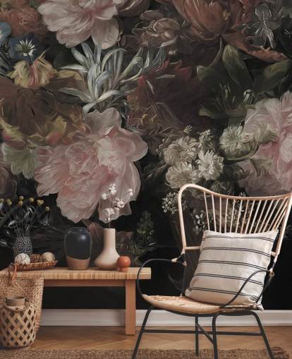 Schwarzer Hintergrund mit realistischen und großen weißen und rosa Blumen Schwarzer Hintergrund mit realistischen und großen weißen und rosa Blumen