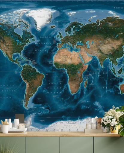 Blaue und grüne Weltkarten-Tapete namens Satellite Map von Ray & Co Blaue und grüne Weltkarten-Tapete namens Satellite Map von Ray & Co