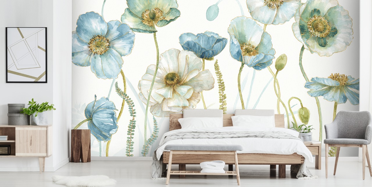 papier peint mural à fleurs bleues appelé Greenhouse Flowers par Lisa Audit pour les salons et les salles à manger