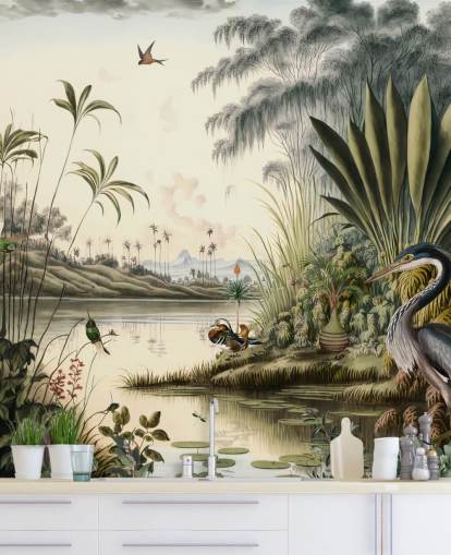 Tropisk elv med palmer og fugler tapet Tropisk elv med palmer og fugler tapet