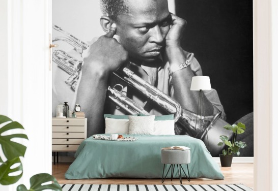 sort/hvid jazzmusiker tapetmaleri kaldet Miles Davis til klubber, spillesteder og skoler
