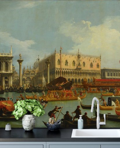 Kunsttapete mit dem Titel Der Bucentaur kehrt zum Pier des Dogenpalastes zurück von Canaletto Kunsttapete mit dem Titel Der Bucentaur kehrt zum Pier des Dogenpalastes zurück von Canaletto